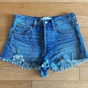 Aritzia Denim Forum Ex-boyfriend Shorts Size 24